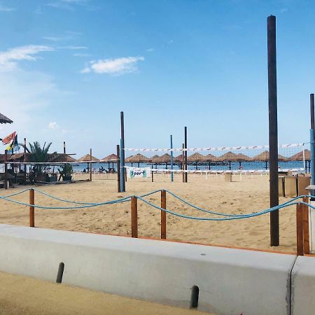 Appartamento Sul Mare 프란카빌라 알 마레 외부 사진