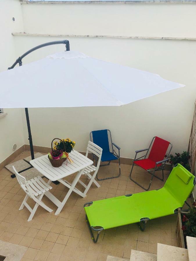 Appartamento Sul Mare 프란카빌라 알 마레 외부 사진